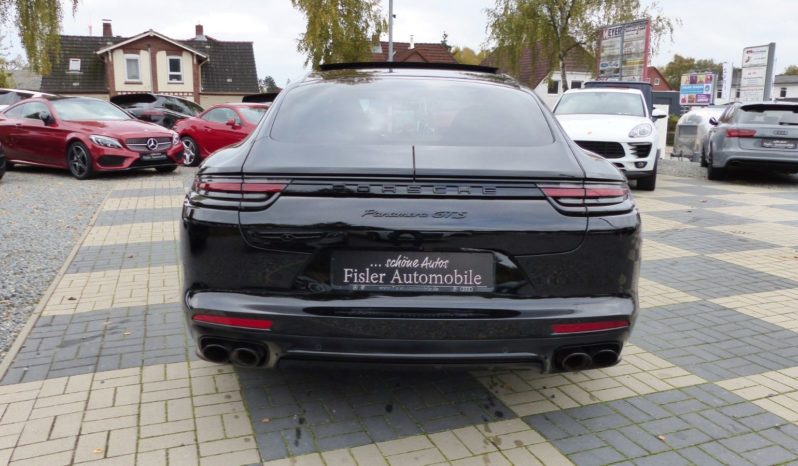 Porsche Panamera full