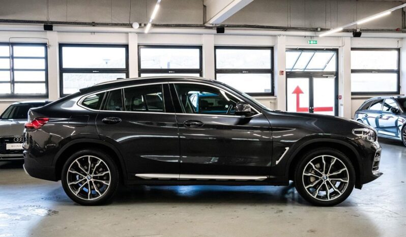 BMW X4 30i xDRIVE full