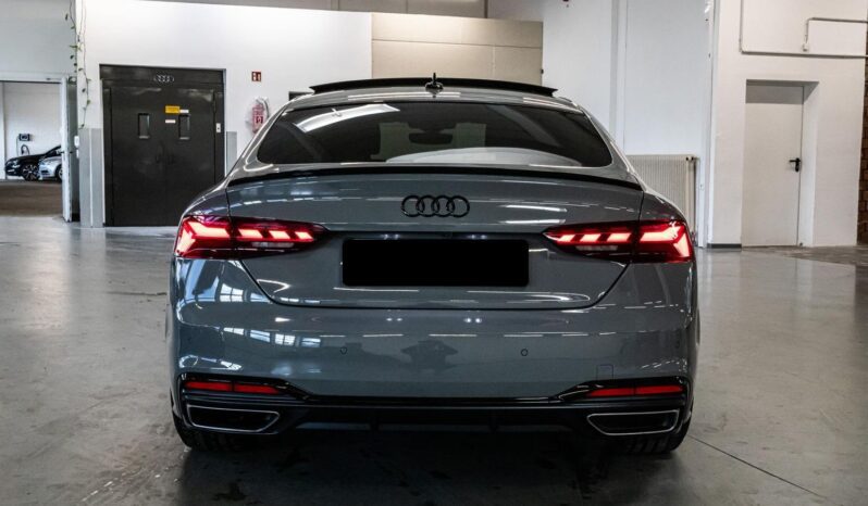 Audi A5 Sportback full