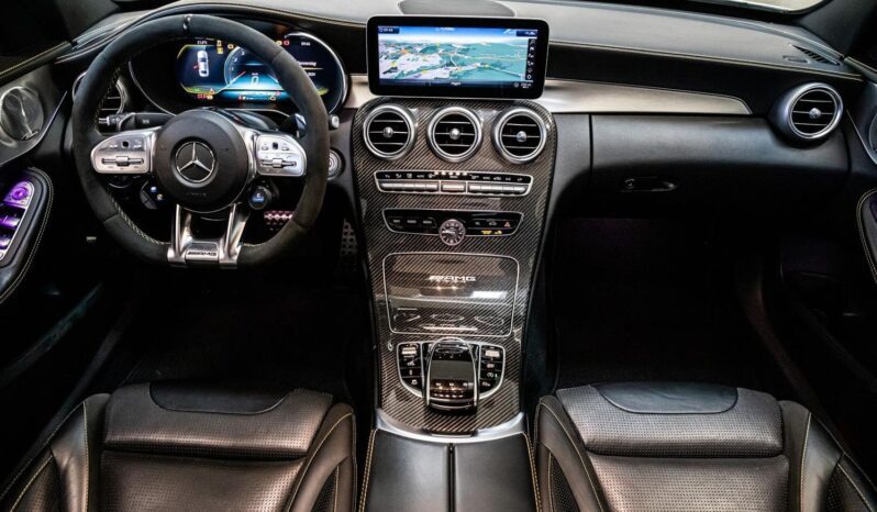 Mercedes Benz C63 AMG full