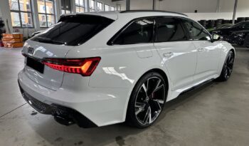 Audi RS6 Avant full