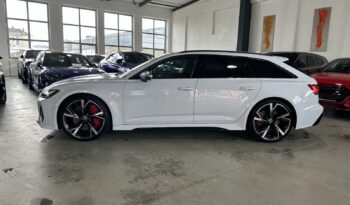 Audi RS6 Avant full