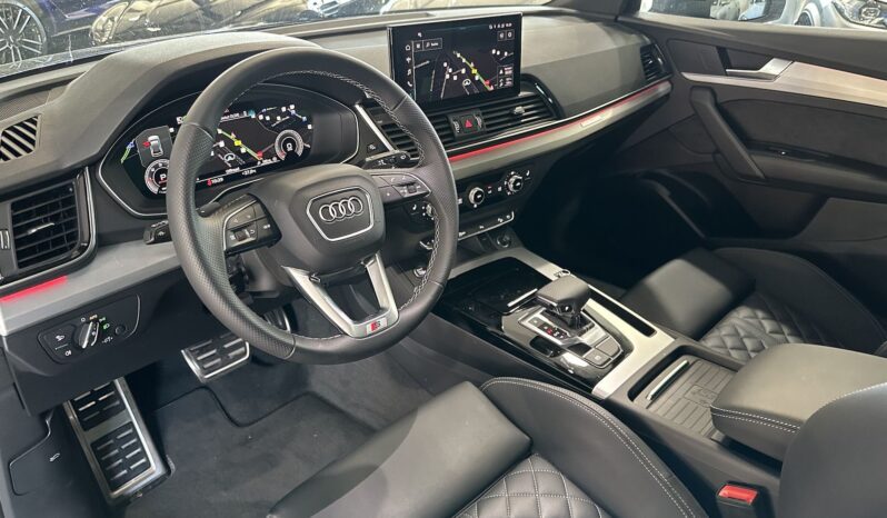 Audi Q5 full