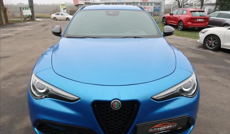 Alfa Romeo Stelvio full